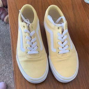 VANS® Ward Pineapple Slice Shoe -Size 8